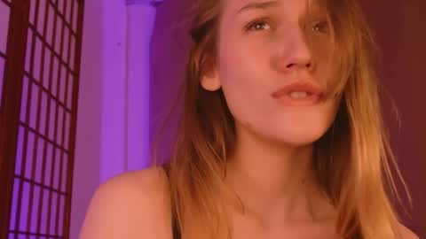 Hina online show from December 2024 02:42:02 PM