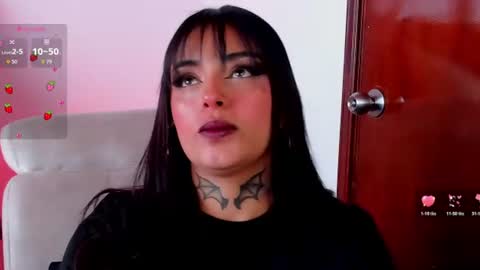 Snapshot of hinataweed01 chatting on June 2026 03:24:02 PM Karol Independent Model online show from June 2026 03:24:02 PM