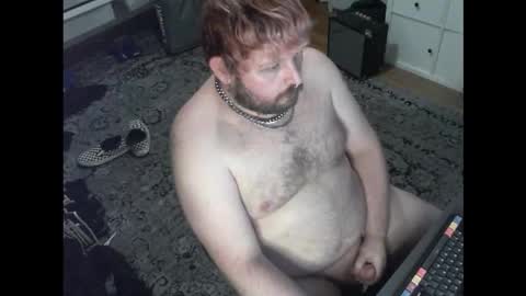 Snapshot of hipguy91 chatting on November 2025 05:40:01 AM hipguy91 online show from November 2025 05:40:01 AM