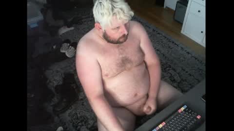 hipguy91 online show from May 2026 06:35:01 PM