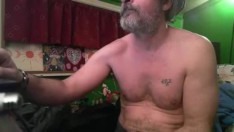 Snapshot of hippiedad333 chatting on March 2026 10:30:01 AM hippiedad333 online show from March 2026 10:30:01 AM
