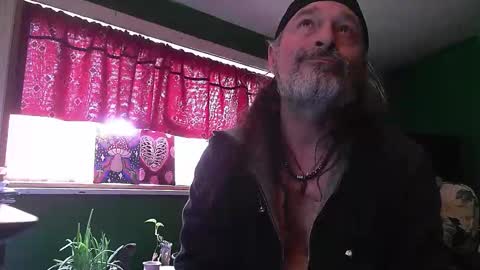 Snapshot of hippiedad333 chatting on March 2026 07:53:02 PM hippiedad333 online show from March 2026 07:53:02 PM