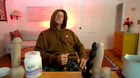 Snapshot of hippiezen chatting on May 2026 03:52:01 PM Hippie Jijm online show from May 2026 03:52:01 PM