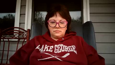 Snapshot of hippihope420 chatting on March 2025 08:46:02 PM Bella online show from March 2025 08:46:02 PM