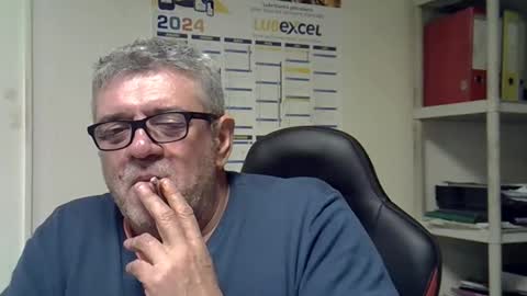 hippo online show from December 2024 05:21:02 PM