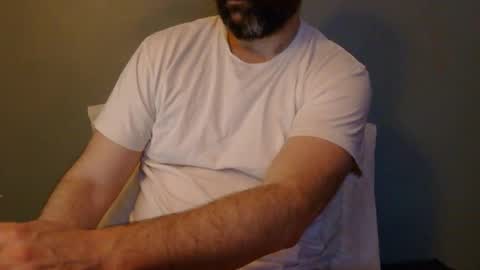 Snapshot of hippopotamus7 chatting on February 2026 04:52:01 AM hippopotamus7 online show from February 2026 04:52:01 AM