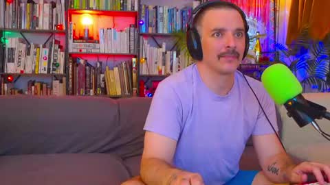 Snapshot of hipstertrashdumpsterfire chatting on June 2026 02:52:01 PM HipsterTrash Clark one half of Task Manager online show from June 2026 02:52:01 PM