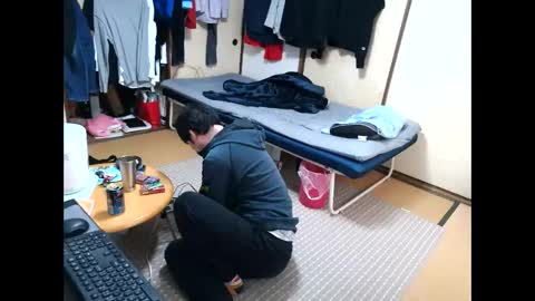 Snapshot of hiro110 chatting on January 2025 04:07:01 AM hiro110 online show from January 2025 04:07:01 AM