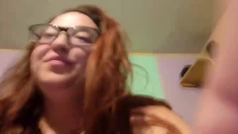 Snapshot of hisandhers428 chatting on March 2026 09:04:02 PM Hisandhers428 online show from March 2026 09:04:02 PM