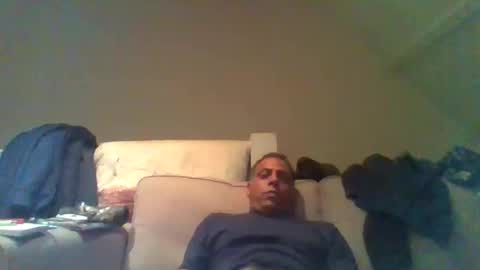 robbyr online show from November 2025 12:10:02 AM
