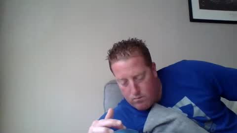 Snapshot of hockey258387 chatting on March 2025 03:56:01 PM THE MAN online show from March 2025 03:56:01 PM