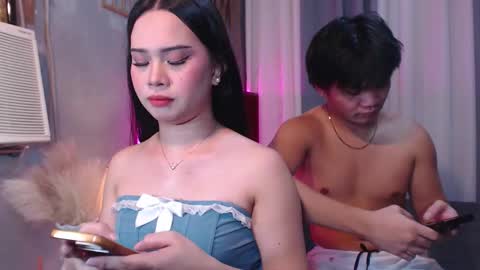 hoelymolly online show from November 2025 06:52:01 AM