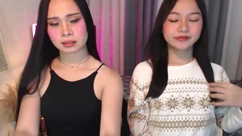 hoelymolly online show from March 2026 06:14:02 PM