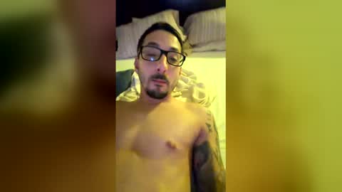 Snapshot of hoeskii chatting on February 2026 02:15:02 AM hoeskii online show from February 2026 02:15:02 AM