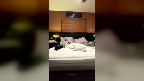 Snapshot of hoeskii chatting on February 2026 03:49:02 AM hoeskii online show from February 2026 03:49:02 AM