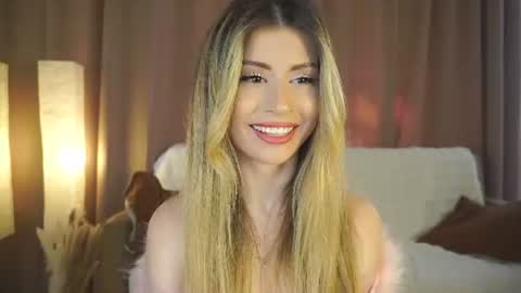 Moni Monica online show from July 2026 08:08:01 AM