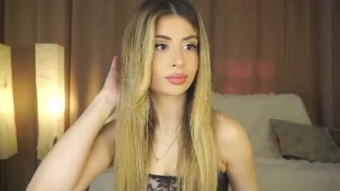Moni Monica online show from July 2026 08:07:02 AM