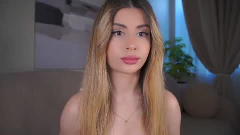 Moni Monica online show from July 2026 08:01:02 AM