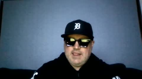 holden_minutz online show from July 2026 08:09:01 AM