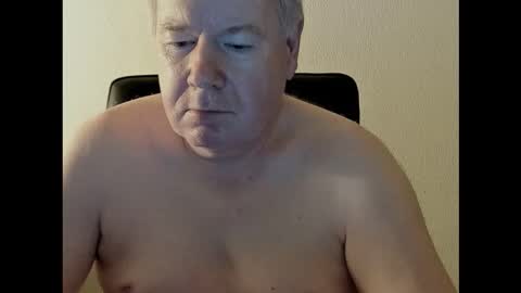 Holger online show from October 2025 03:37:02 AM