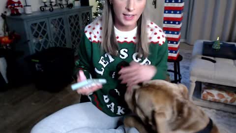 Snapshot of holihurricane chatting on December 2024 04:31:02 AM Holi Hurricane online show from December 2024 04:31:02 AM