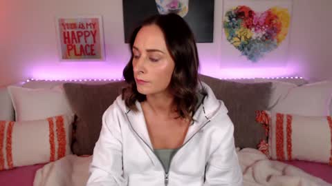 Holi Hurricane online show from February 2026 02:53:02 AM