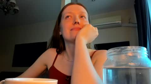 Snapshot of holistic_woman chatting on July 2026 07:08:02 PM holistic_woman online show from July 2026 07:08:02 PM