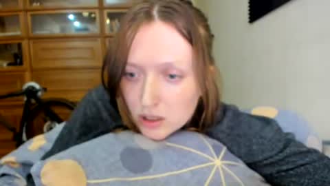 Snapshot of holistic_woman chatting on July 2026 07:11:01 PM holistic_woman online show from July 2026 07:11:01 PM