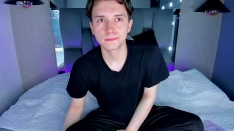 Holland online show from June 2026 03:38:02 PM