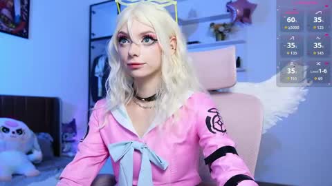 Holli online show from May 2026 12:13:01 PM