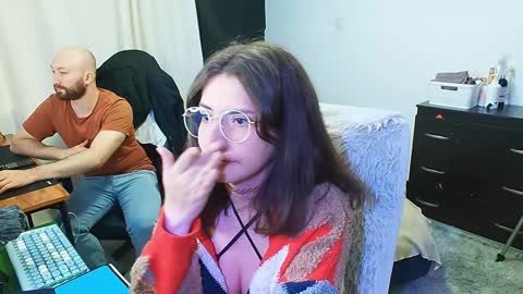 Holly and Honey online show from December 2024 09:29:02 PM