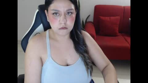 Itzel online show from July 2026 03:26:01 AM