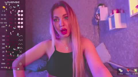 holly_molly8 online show from January 2025 09:09:01 PM