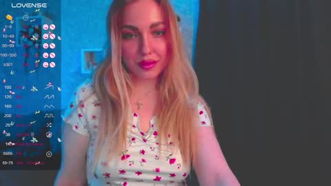 holly_molly8 online show from January 2025 06:23:01 PM