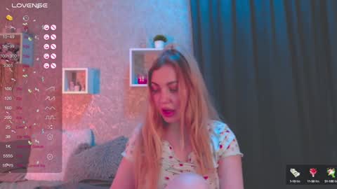 holly_molly8 online show from January 2025 09:21:01 PM