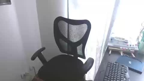 Snapshot of holly_rose69 chatting on September 2025 03:35:02 PM Holly online show from September 2025 03:35:02 PM