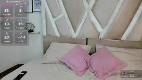 Holly online show from July 2026 05:01:01 AM