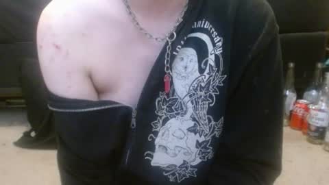 Holly Hawkes online show from July 2026 10:38:02 PM