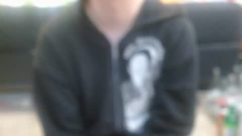 Holly Hawkes online show from July 2026 12:24:01 AM