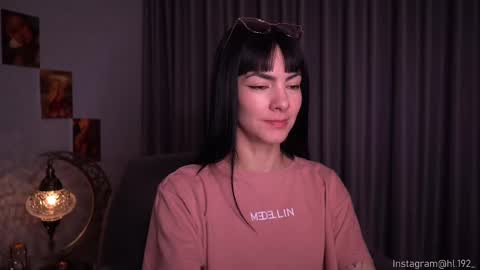 Holly Linder online show from February 2025 01:46:02 AM