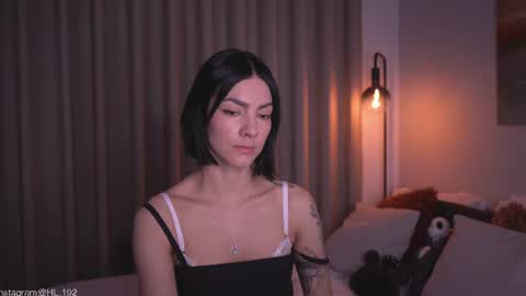 Holly Linder online show from July 2026 02:02:02 AM