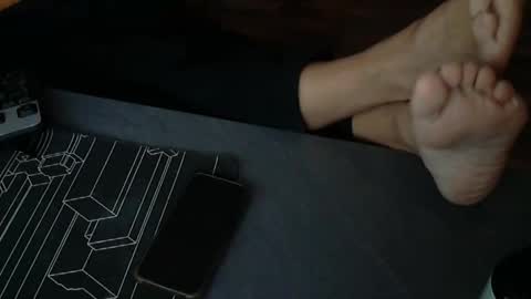 hollymollysucker online show from December 2025 04:04:01 PM