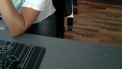 hollymollysucker online show from July 2026 10:19:01 AM