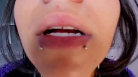hollypeach_ online show from July 2026 07:49:02 PM