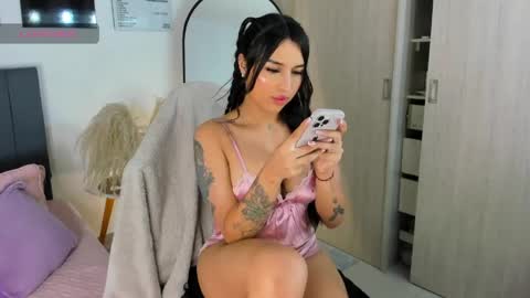  holly princess mermaid  online show from May 2026 03:01:01 AM