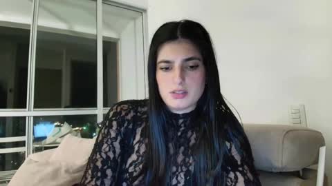 Snapshot of hollyshit_ chatting on March 2026 12:28:01 AM hollyshit_ online show from March 2026 12:28:01 AM