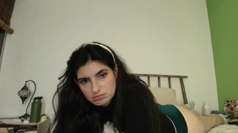 Snapshot of hollyshit_ chatting on April 2026 02:31:01 AM hollyshit_ online show from April 2026 02:31:01 AM