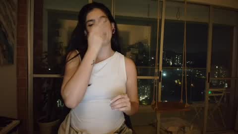 Snapshot of hollyshit_ chatting on April 2026 02:27:02 AM hollyshit_ online show from April 2026 02:27:02 AM