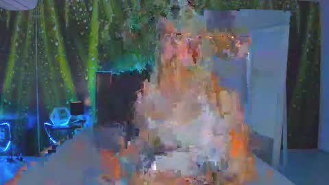 Snapshot of hollytaillor chatting on October 2025 05:10:02 AM HollyTaillor online show from October 2025 05:10:02 AM