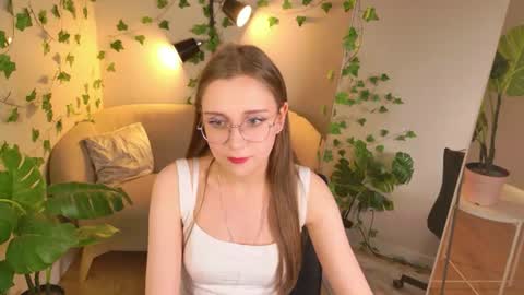 My name is Holly  online show from July 2026 09:41:01 PM